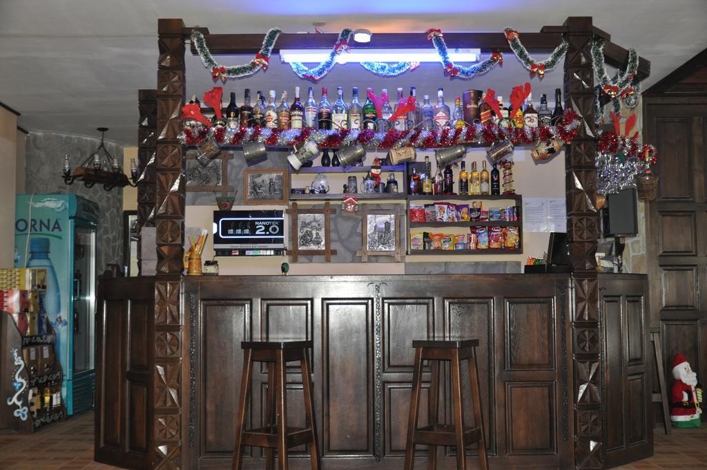 Casa Bradet Guest House Intorsura Buzaului Luaran gambar